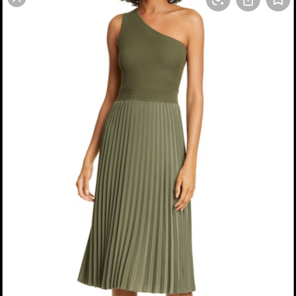 TED BAKER LONDON Miriom one shoulder green dress TED size 2